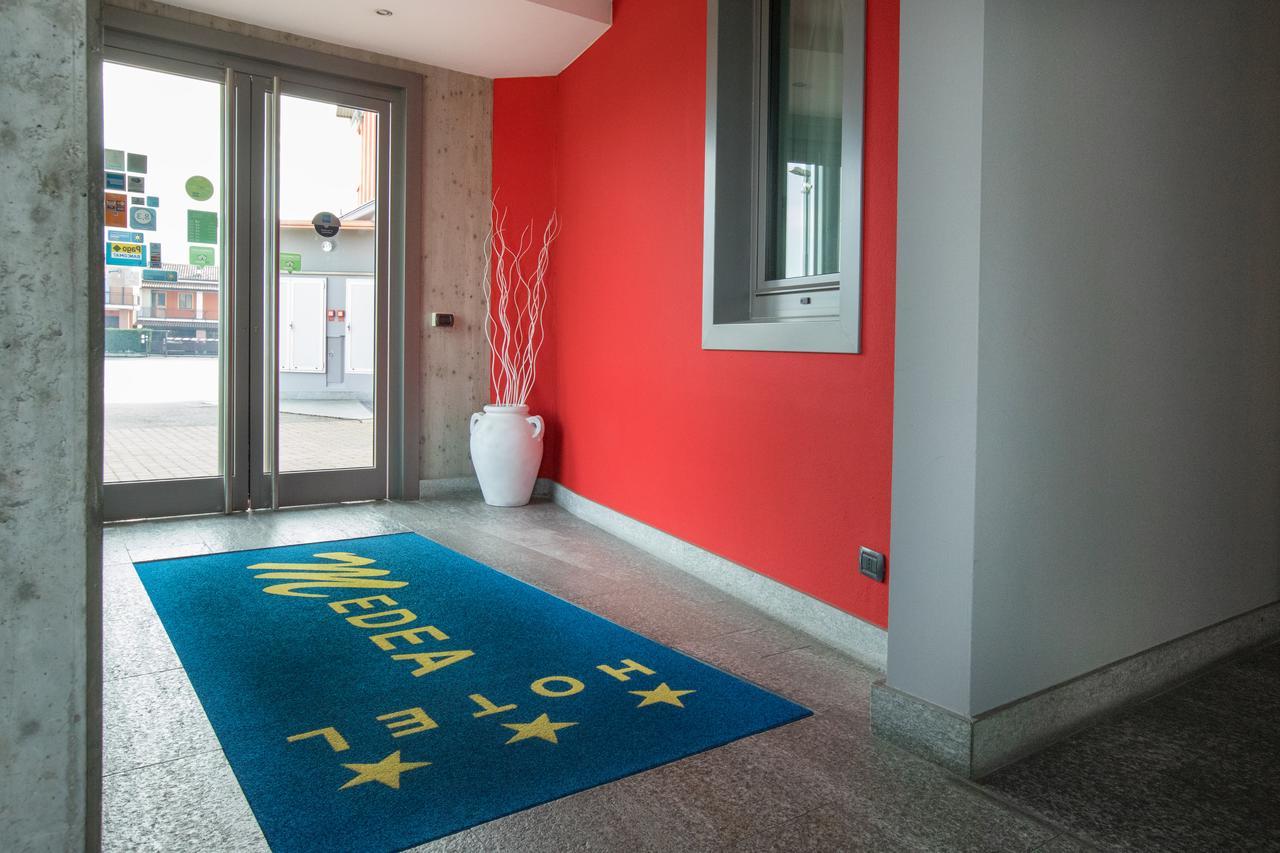 Hotel Medea (Adults Only) Альба Экстерьер фото
